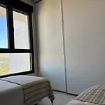 Seaside View High-floor -