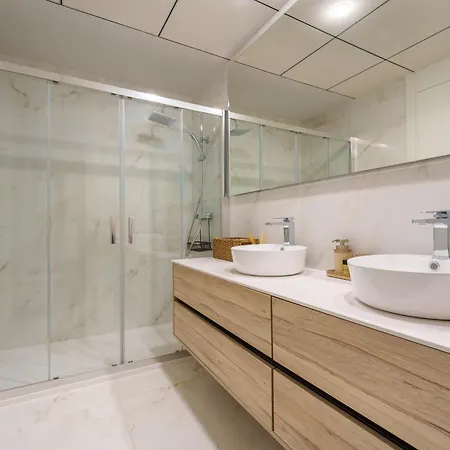 Seaside View High-floor - * Benidorm